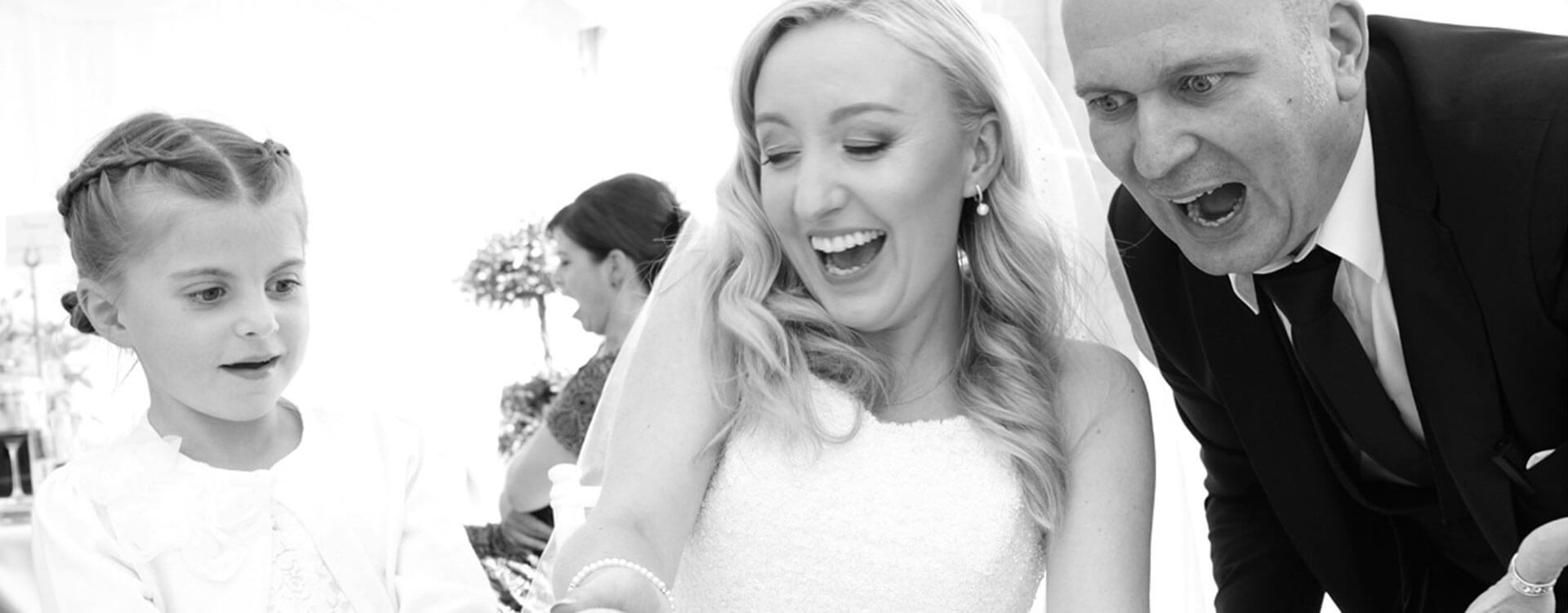 Ian's Close Up Magic | Wedding Magician